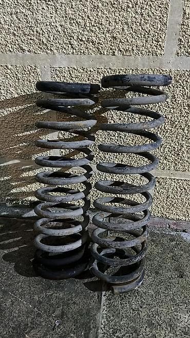 Vaz 2115 2114 üçün arxa purjin. ölü purjinlərdi. yaxşı vəziyyətdə