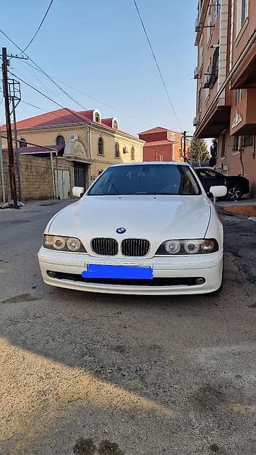 BMW 5 series: 2.5 l | 2000 il Sedan