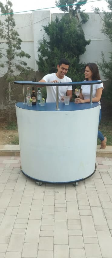 lazer metrə: Стойка- ресепшон .Реклама,бизнес,разное.- . Высота-1, 15 Длина-1 — 2