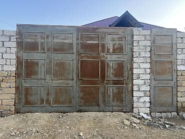 tonqal satisi: İşlənmiş Dəmir Həyət darvazası, Yana açılan, 4 m, Mexaniki, Qapı ilə, Kredit yoxdur, Ünvandan götürmə, Rayonlara çatdırılma, Ödənişli çatdırılma — 1