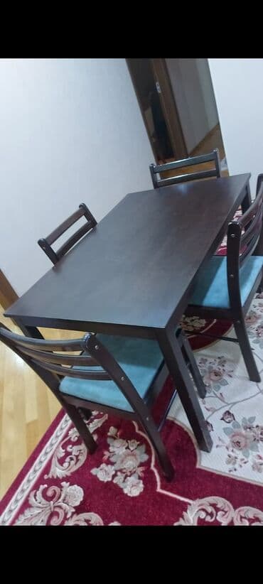 İşlənmiş, 4 stul