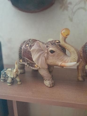 mini projektor: Fiqur, rəng - Qızılı — 3