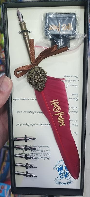 oyuncaq robot: Гарри Поттер подарочный набор.Подарочный набор перьевой ручки в стиле — 2