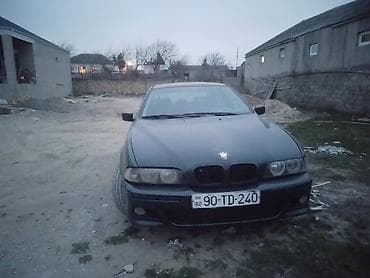 masın: BMW 5 Series (E39) sedan.mator karopka superdi təcili barterde ucuz — 2