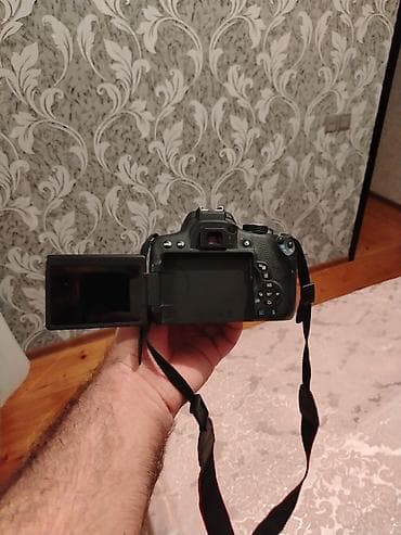 canon 1855: Canon EOS 750D DSLR fotoaparat - Sensor: 24.2 MP APS‑C CMOS - Güzgülü — 2