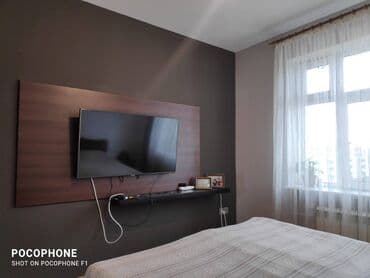 9 ci mikrorayon satilan evler: Bakı, 3 otaqlı, Köhnə tikili, m. Xalqlar Dostluğu, 385 kv. m — 6