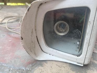 canon 2000: Köhnə kamera . İşləyib işləmədiyini bilmirəm dəqiq . Modeli şəkildə — 1