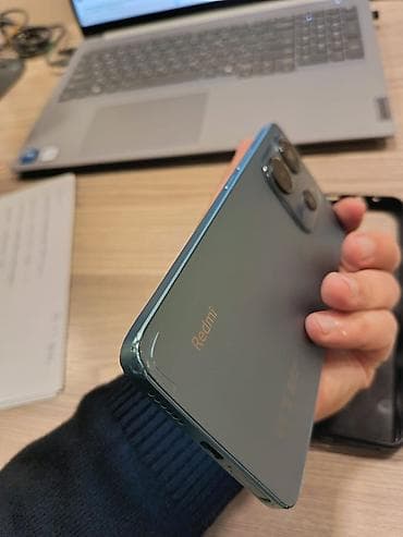 nothing phone 2 qiyməti: Redmi smartfon. Hec bir prblemi yoxdu - Rəng: Yaşıl/teal tonlu mat — 1