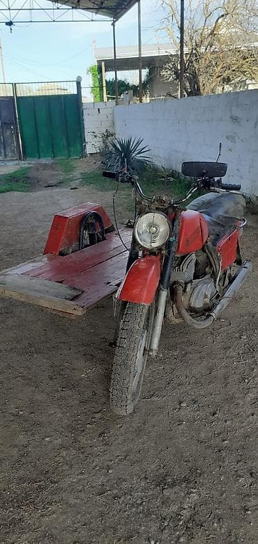 c moto: Yük daşımağa uyğun yan qoşqulu motosiklet - Konstruksiya: Sağ tərəfdə — 1