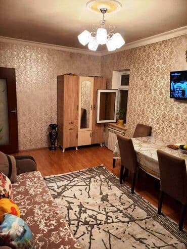 yeni günəşlidə 3 otaqlı ucuz bina evləri: Bakı, Yeni Günəşli Massiv D, 1 otaqlı, Köhnə tikili, 40 kv. m — 2