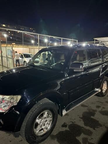 nissan sunny 2011: Mitsubishi Pajero: 3 l | 2007 il 249085 km Ofrouder/SUV — 5