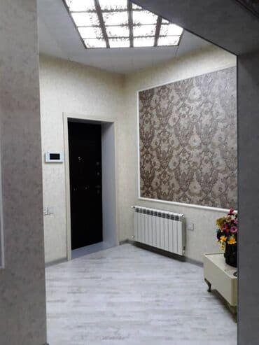 7ci mikrorayonda kiraye evler: Razində Aygün mollun yanı 14 mərtəbəli binanın 8-ci mərtəbəsi ümumi — 18