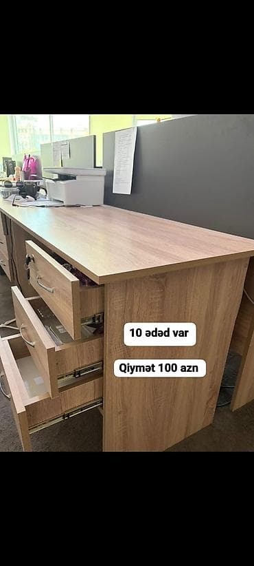 • 10 ədəd OFİS MASASI satılır. • 2-3 ay istifadə olunub. • Ölçü