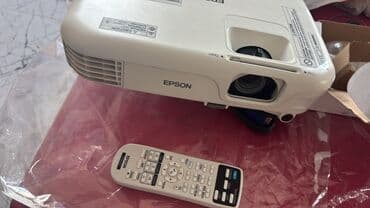 работа в садике баку: İşlənmiş Proyektor Epson, Ödənişli çatdırılma — 1