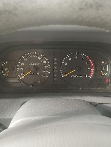 diski teker type 1: Toyota Land Cruiser Prado VX – ağ rəngli, kuzovda ehtiyat təkər qapağı — 6