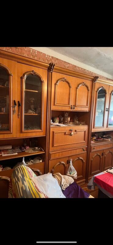 2 əl mebellər: İşlənmiş, Servant — 1