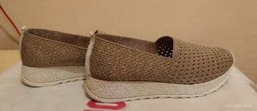 krosovka: Ölçü: 37, rəng - Bej, İşlənmiş — 6