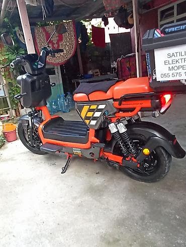 turbo az mikroavtobus: Elektrikli moped satılır. Şəkillərdə görünən model parlaq — 2