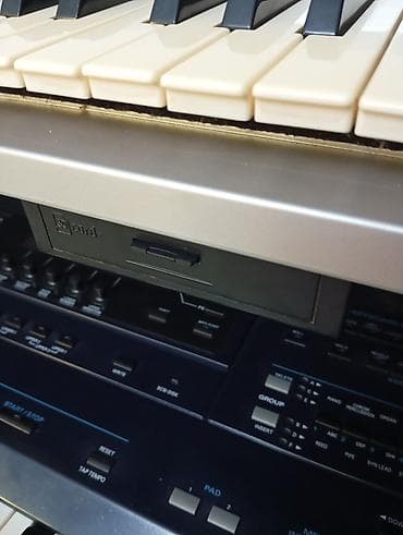 Velosiped ehtiyyat hissələri: Sintezator, Korg, İşlənmiş, Ünvandan götürmə, Ödənişli çatdırılma — 4