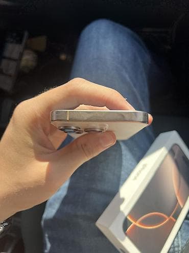 IPhone 16 Pro, 128 GB, Desert Titanium, Zəmanət, Simsiz şarj, Face ID — 6