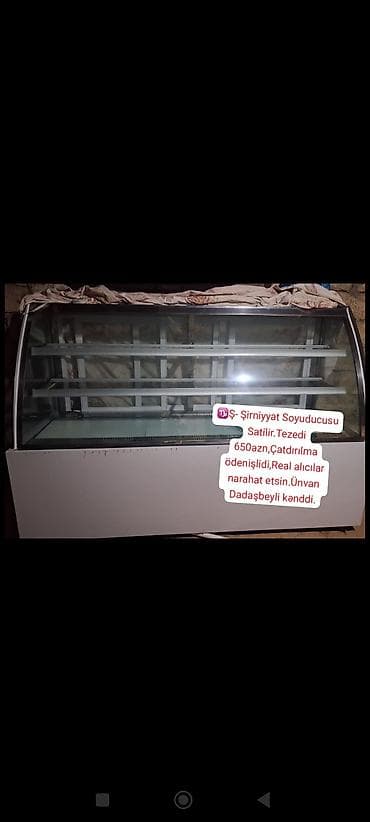 Şirniyyat soyuducu vitrini - Şüşəli ön panel və yanlar, məhsulların