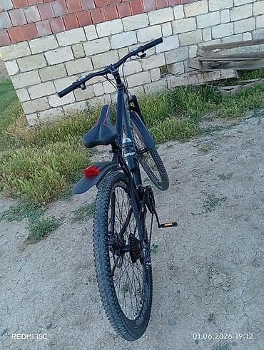 velosiped barter: Dağ/şosse tipli velosiped - Rəng: qara, qırmızı detal və loqo - — 3