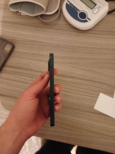 Great Wall: IPhone 14, 128 GB, Face ID — 8