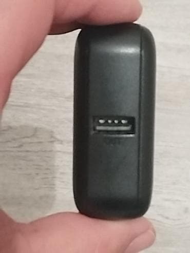 azercell nomre 010: Simsiz şarj cihazı — 1