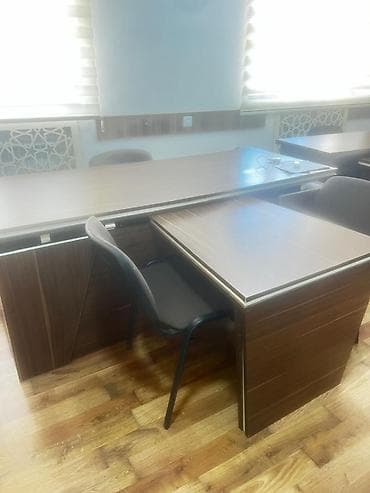 salfetka dizayni: Ofislər kurslar əsl müdür masaları fərqli dizaynda dolablar la bir — 3