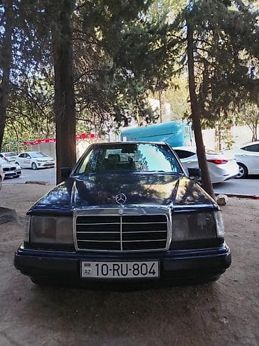 Mercedes-Benz E 230: 2.3 l | 1990 il Sedan lalafo.az -da Mercedes-Benz E 230: 2.3 l | 1990 il Sedan
