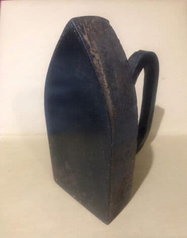 qədimi qəpiklər: Sovet dövründən qalan, Tutacaqlı, köhnə üslublu çuqun paltar ütüsü — 6