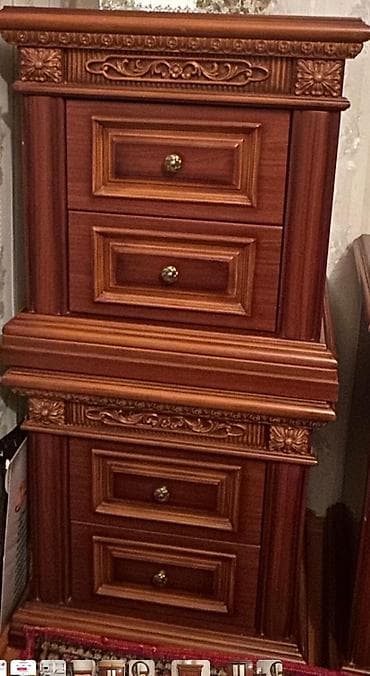 dolab parça: Klassik üslubda yataq otağı mebel dəsti - Geniş 4 qapılı qarderob — 2