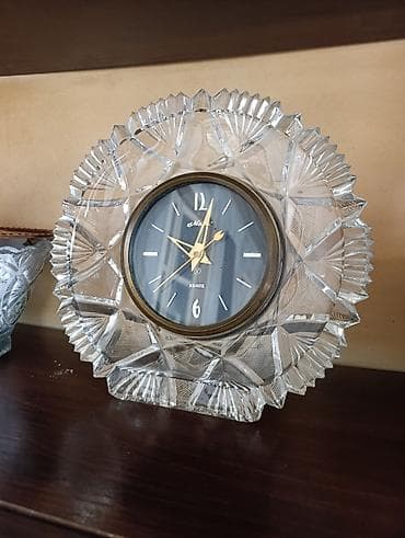 Masaüstü saatlar, Elektron, Saniyə əqrəbi — 1