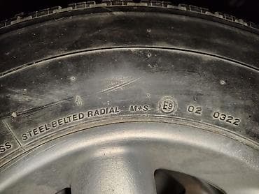 Транспорт: Б/у Шина Bridgestone 215 / R 15 — 4