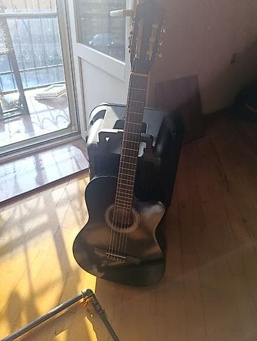 ucuz gitara satisi: Klassik gitara – qara rəng - Korpus: tam klassik forma, dairəvi — 2