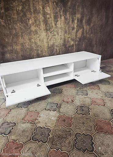 reduktor qaz: Yeni, Düz TV altlığı, Polkalı, Laminat — 1