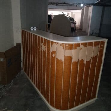 стол для ресепшн: Resepsion/qarşılama stolu - Forması: L şəklində, ön hissəsi yumru — 2