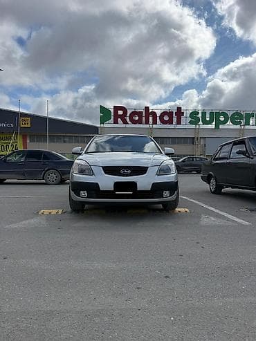 kia piride: Kia Rio: 1.4 l | 2007 il Hetçbek — 1