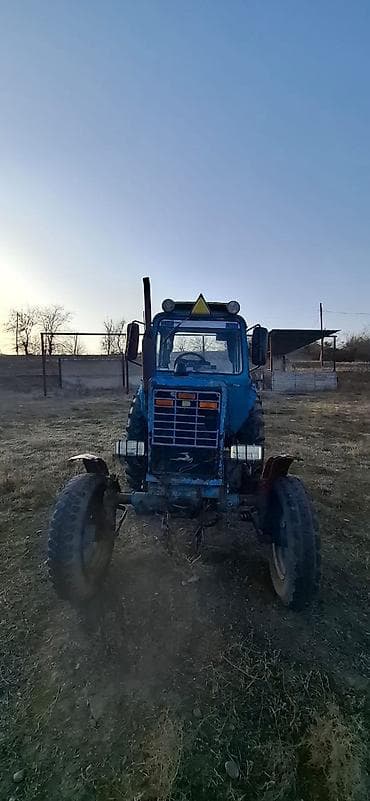 tarsofka masin ucun: MTZ 80.1 traktor Mator karobqa qaydasnda qiyməti razllaşma yolu ilə — 5