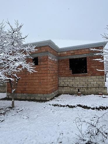 28 mayda satilan ucuz evler: 4 otaqlı yarım tikili ev,9 sot torpağın içində,ev günəşlidə — 8