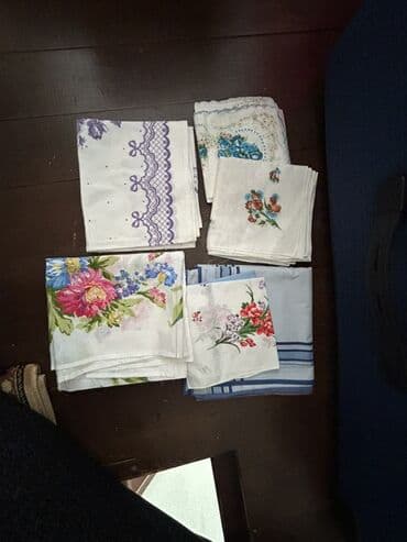 Mercedes-Benz: Məişət tekstili dəsti - Süfrələr və masa örtükləri: ağ, krem, naxışlı — 3