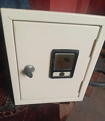 Elektrik qutusu metal ölcüsü 26x14x21 acarlı