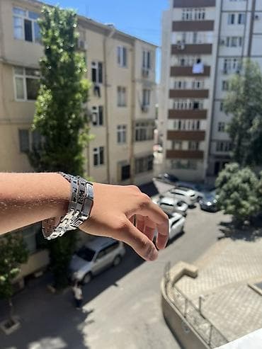 Zərgərlik əşyaları: Bilərzik, 750 Əyar, Pulsuz çatdırılma — 2