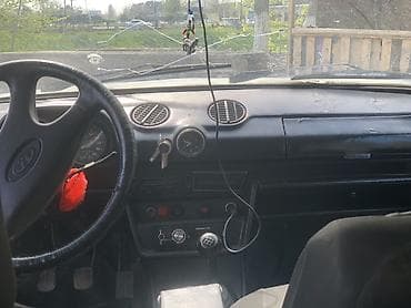 avtomobil kreditle: VAZ (LADA) 2106: 1.6 l | Sedan — 7