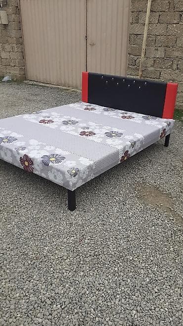 Kravat 
Təzə hazırı var
Çatdırılma var 
Vopçat aktivdir