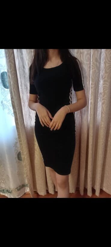 chloe parfum qiyməti: Qadın geyimləri dəsti – 3 ədəd 1) Qırmızı qısa don: - Klassik düz — 23