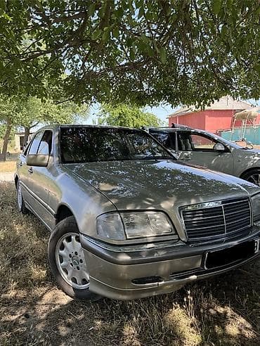vaz lada oka: Mercedes-Benz C-Class: 2.3 l | 1999 il Sedan — 1