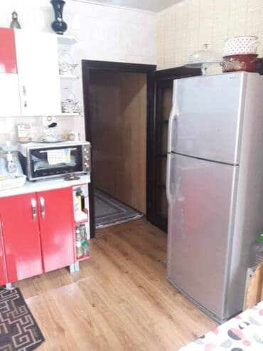 ucbucaq evlər: Bakı, 3 otaqlı, Köhnə tikili, m. Xətai, 82 kv. m — 15