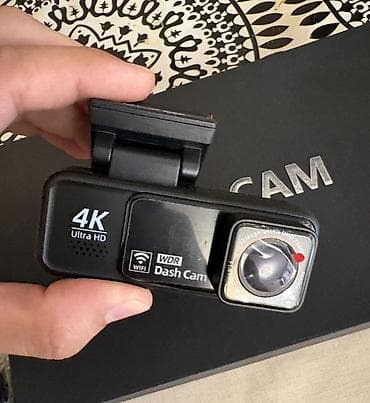 Videoreqistratorlar: 4K Ultra HD Avtomobil DVR (ön + arxa kamera) Xüsusiyyətlər: - 4K — 2