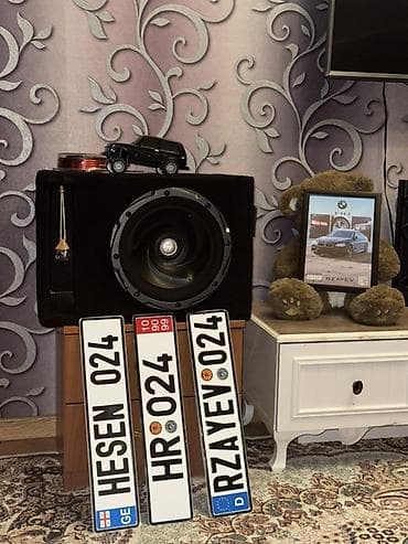 bmw dinamik: Kenwood sabvufer Tülpanda üsdündə verilir. 800rms sabvufer oxudan — 2